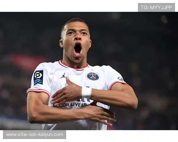 中小球会生存空间：斯特拉斯堡对抗巴黎34倍预算的资源策略